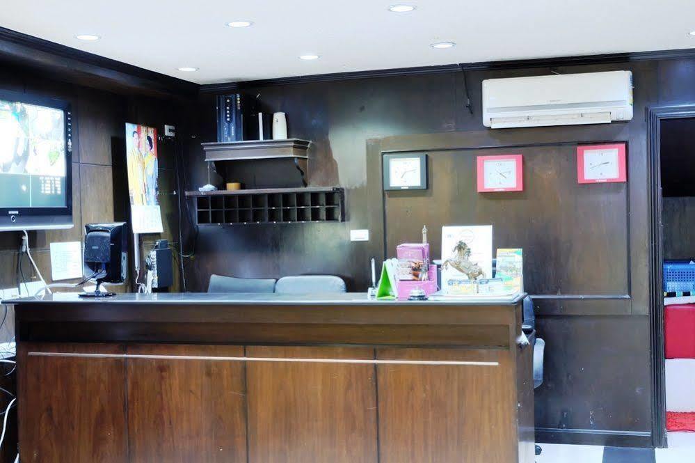 Everest Boutique Hotel Bangkok Luaran gambar